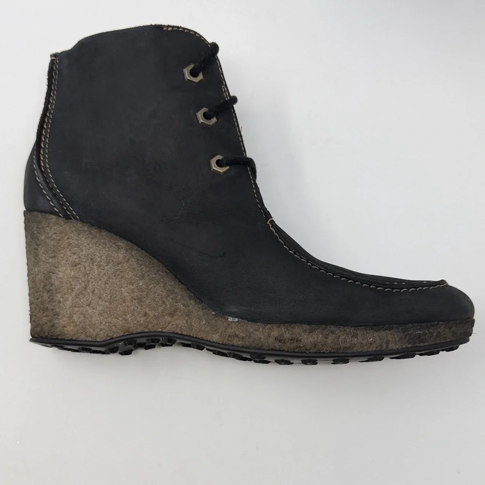 Timberland “wallaby” Black Wedge Leather Ankle Boots Size 9